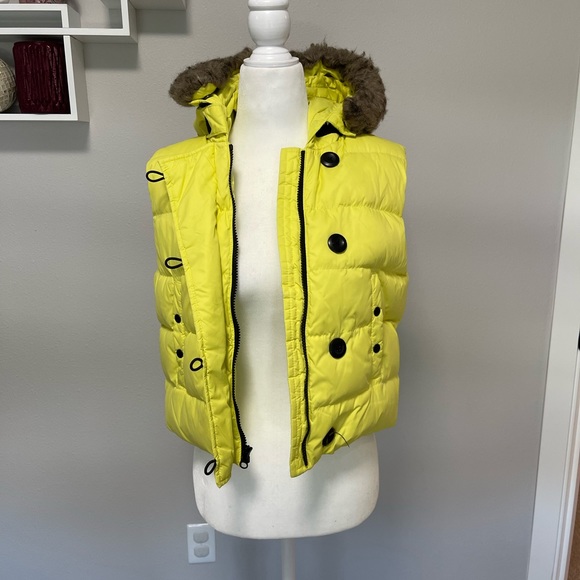 GAP Jackets & Blazers - 5/$20 Gap Lime Green Puffer Vest
